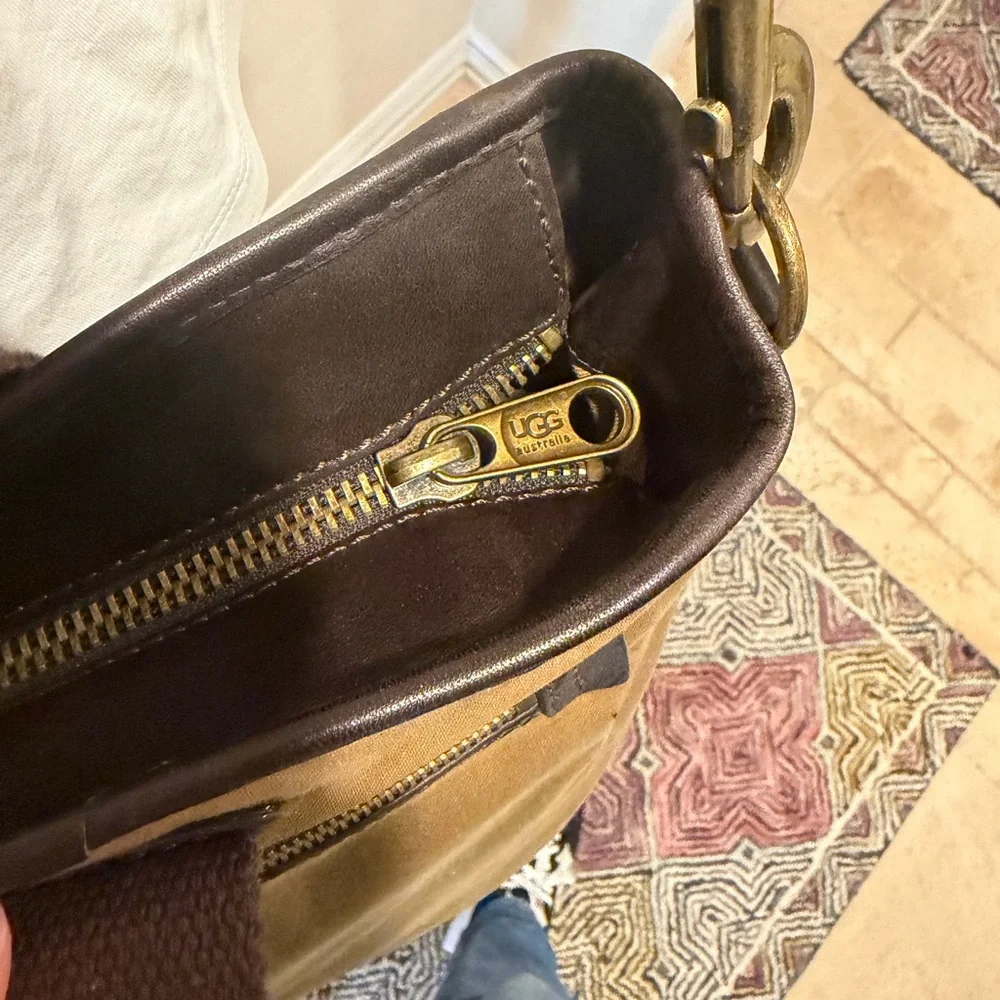 UGG  Oiled Canvas Messenger Bag